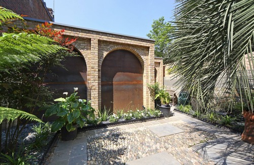 Pembridge House | Guesthouse + Garden - Westbourne Grove
