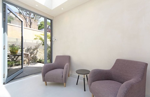 Pembridge House | Guesthouse + Garden - Westbourne Grove