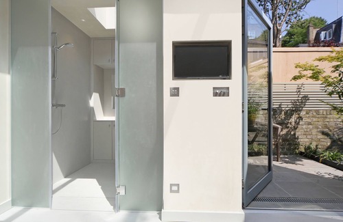 Pembridge House | Guesthouse + Garden - Westbourne Grove