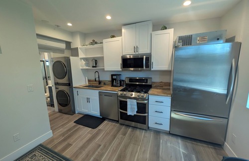 Southwest Anaheim House | Guesthouse in Anaheim - Monthly Rental