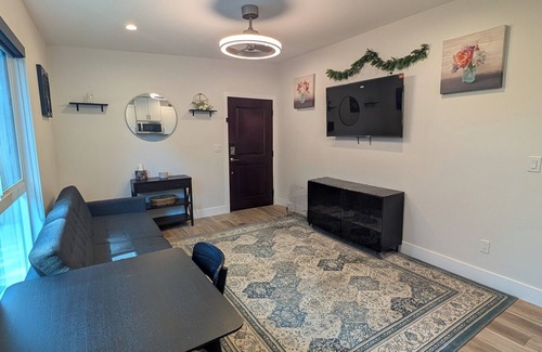 Southwest Anaheim House | Guesthouse in Anaheim - Monthly Rental