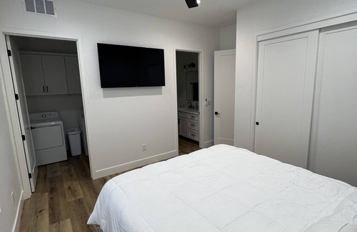 Tehachapi House | Guesthouse in Tehachapi B