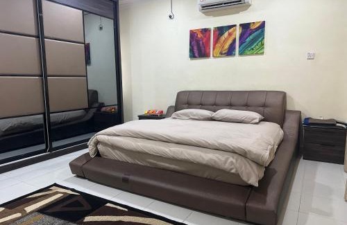 Gambang House | Guesthouse Kita D'Gambang