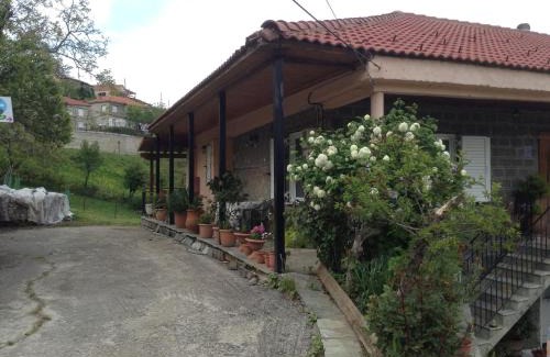 Lake Plastiras House | Guesthouse Lamprini