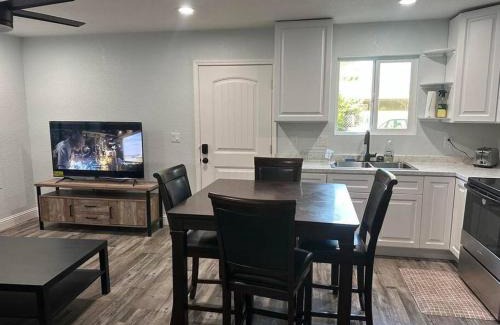 Southeastern Sacramento Apartment | Guesthouse (SI) near UCDMC