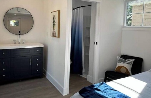 Lake Eola Heights Apartment | Guesthouse with Private Entrance