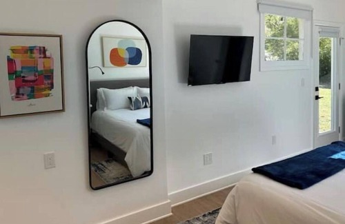 Lake Eola Heights Apartment | Guesthouse with Private Entrance