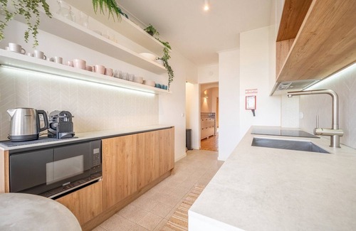 Cascais Apartment | GuestReady - Lisbon getaway with balcony
