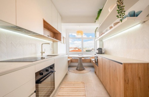 Cascais Apartment | GuestReady - Lisbon getaway with balcony