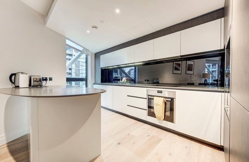 Vauxhall Apartment | GuestReady - A prime stay in Nine Elms