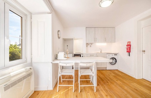 Alcantara Apartment | GuestReady - B-MAD Museum At Your Doorstep