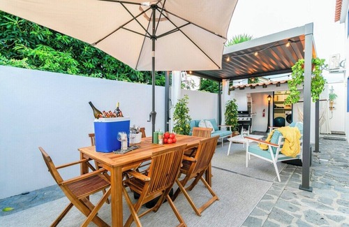 Livramento House | GuestReady - Beach Retreat