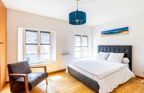 Centre House | GuestReady - Bright Haven with private courtyard