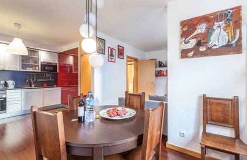 Campanha Apartment | GuestReady - Broken Record Parking