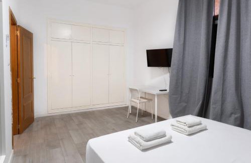 Safranar Apartment | GuestReady - Central home in the Patraix area