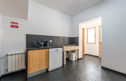 Cedofeita Apartment | GuestReady - Chic wooden retreat in Porto
