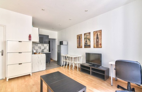 Quartier Sainte-Avoye Apartment | GuestReady - Cosy Apartment in Le Marais
