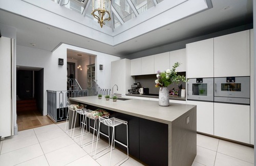 Belgravia House | GuestReady – Elegant 5BR Home in Belgravia