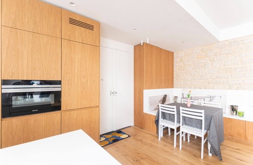 Champs-Elysees Apartment | GuestReady - Elegant Escape near Plaza Athénée