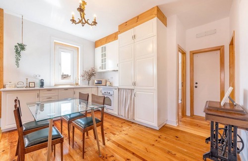Santa Isabel Apartment | GuestReady - Enchanted haven in Lisbon