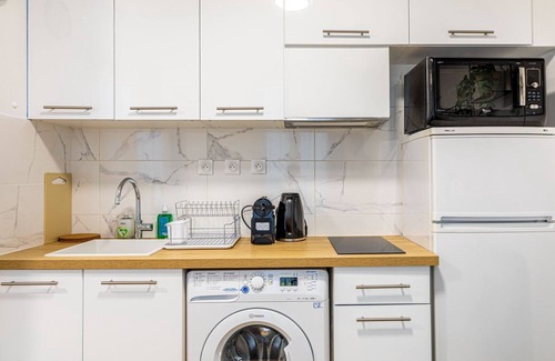 Quartier Sainte-Avoye Apartment | GuestReady - Explore Hidden Gems in the 3rd Arr.