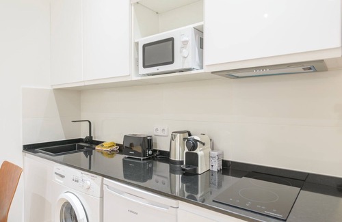 Cortes Apartment | GuestReady - Fantastic home near Sol Madrid