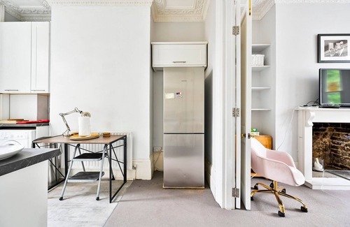 Parsons Green and Walham Apartment | GuestReady - Fulham's delight near Stamford Bridge