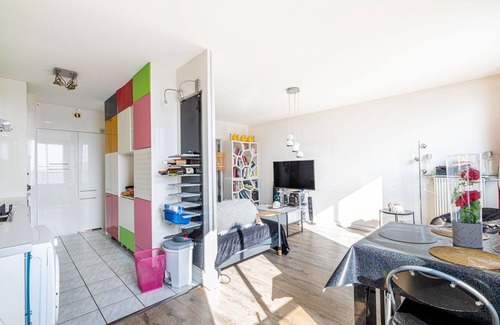 Asnieres-sur-Seine Apartment | GuestReady - Glimpse of dawn in Asnières-sur-Seine