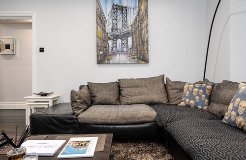 Redcliffe Apartment | GuestReady - Garden Hideaway in Chelsea