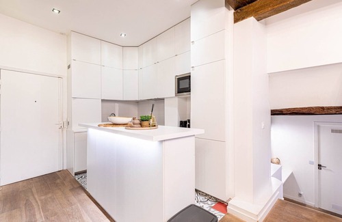 Les Halles Apartment | GuestReady - Heart of Paris Flat