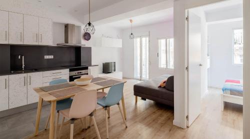 El Pilar Apartment | GuestReady - Homely escape in Valencia