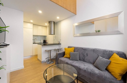 Lapa Apartment | GuestReady - King House 3