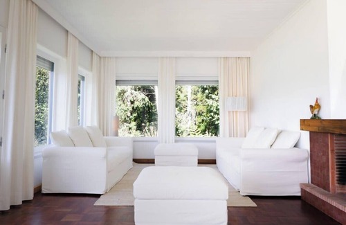 Furnas House | GuestReady - Lakefront Casa do Garajau