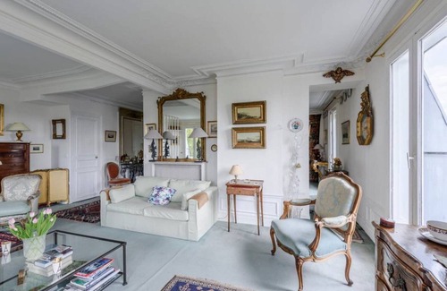 Notre Dame Apartment | GuestReady - Luxury Stay on the Ile de la Cité