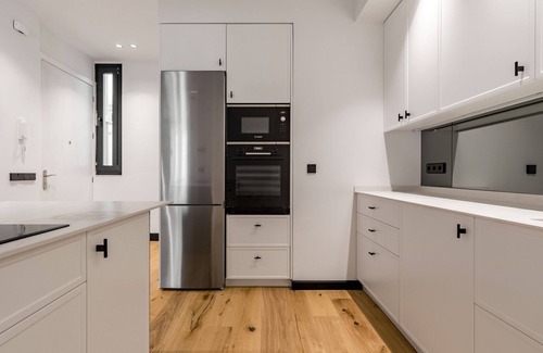 Palacio Apartment | GuestReady - Minimalist stay near Plaza de España