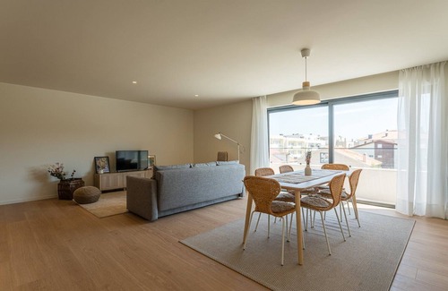 Vila do Conde Apartment | GuestReady - Modern Comforts Near Santa Clara