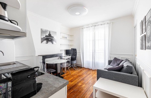 Hopital Saint-Louis Apartment | GuestReady - Neat stay near the Buttes-Chaumont