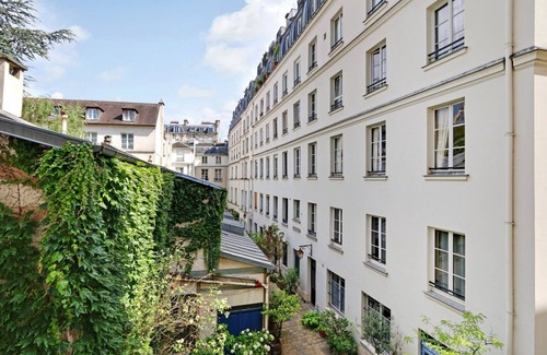 Saint-Gervais Apartment | GuestReady - Paris Studio Retreat