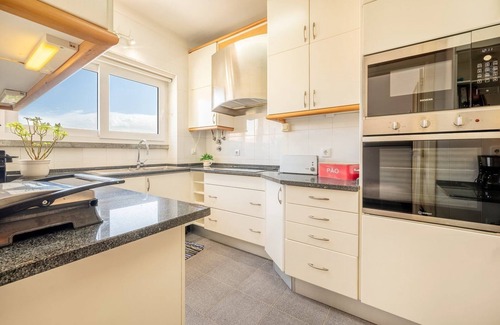 Alto do Pina Apartment | GuestReady - Rejuvenate in central Lisbon