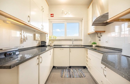 Alto do Pina Apartment | GuestReady - Rejuvenate in central Lisbon