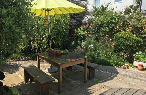 Brighton Apartment | GuestReady - Scenic Home Close to Beach