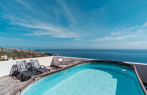 Camara de Lobos Apartment | GuestReady - Sonho dos Avós III