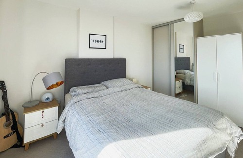Canning Town Apartment | GuestReady - Sunny & Modern Apt in Canning Town