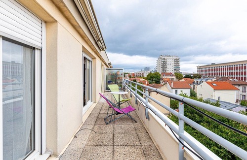 Bois-Colombes Apartment | GuestReady - Tranquil Getaway with Terrace for 5