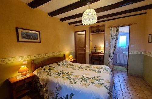Saulnay Bed & Breakfast | Guestroom Saulnay, studio flat, 2 persons