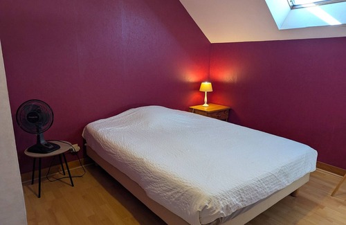 Gidy Bed & Breakfast | Guestroom with breakfast included in Gidy