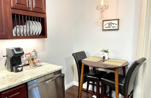 Sand Lake Apartment | Guests Love! Private & Upscale - WiFi - Washer/Dryer - Desirable Neighborhood