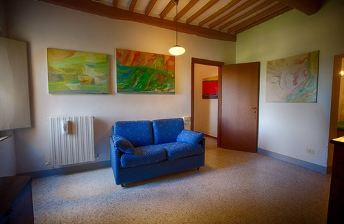Lorenzana Apartment | Guests of the Borgo - Casa Giusti