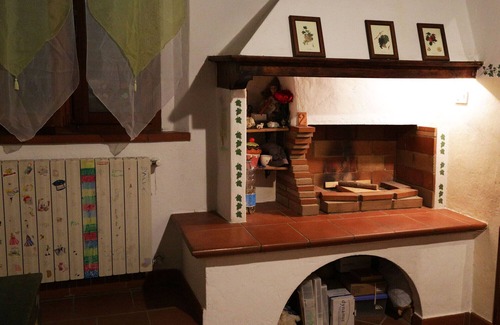 Lorenzana Apartment | Guests of the Borgo - Tatiana House