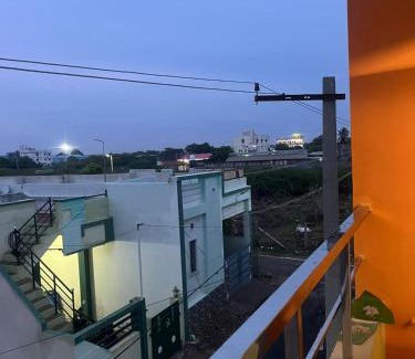 Tiruchendur House | Gugan home stay